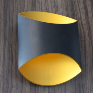 Zumaline Section Black/Gold 1005-B/G nástěnná svítidla