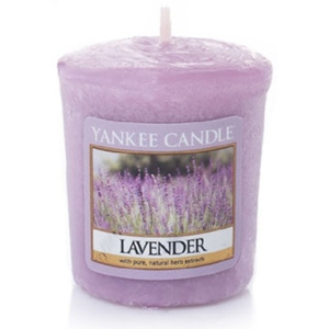 Yankee Candle vonná votivní svíčka Lavender