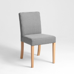 Černobílá židle s přírodními nohami Custom Form Wilton
