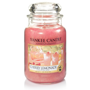Yankee Candle - Cherry Lemonade 623g (Chladný střik chutných třešní a čerstvě vymačkaných citrónů je tím nejlepším letním osvěžením.)