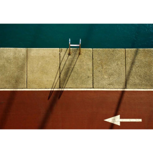 Fototapeta, Tapeta Follow Me (Before Taking A Swim), (254 x 184 cm)
