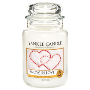 Yankee candle Vonná svíčka ve skle - Zamilovaný sníh, 623g