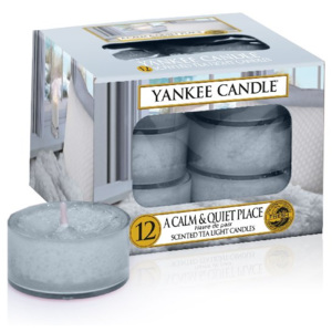Yankee Candle - čajové svíčky A Calm & Quiet Place 12ks (Meditační vůně pro znovunalezení rovnováhy s jemným jasmínem, letmým dotekem pačuli a hřejivý