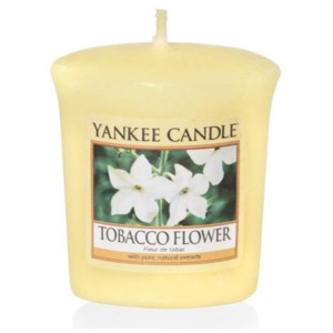 Yankee Candle - votivní svíčka Tobacco Flower 49g (Kořeněně sladká dřevitá vůně tabákového květu. Okrasný tabák je půvabná letnička, jejíž květy vydáv