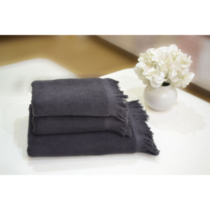 Soft Cotton Dárkové balení ručníků a osušek FRINGE v luxusním dárkovém boxu. Černá antracit