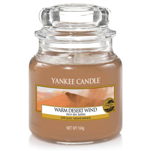 Yankee Candle – vonná svíčka Warm Desert Wind, malá 104 g