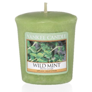 Vonná votivní svíčka Yankee Candle WILD MINT 49g/15hod