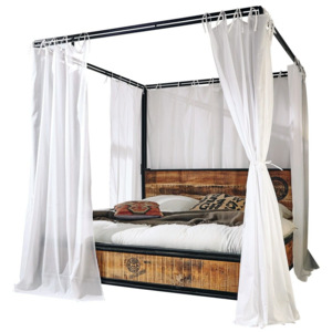 Dřevěná postel IRON
