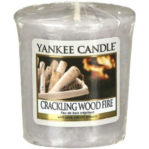 Svíčka Yankee Candle Praskající oheň, 49 g