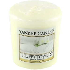 Svíčka Yankee Candle Načechrané ručníky, 49 g