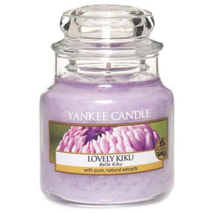 Svíčka ve skleněné dóze Yankee Candle Květ štěstí, 104 g
