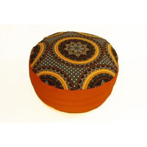 S radostí - vlastní výroba Meditační sedák s oranžovou mandalou - oranžový Velikost: ∅30 x v12 cm