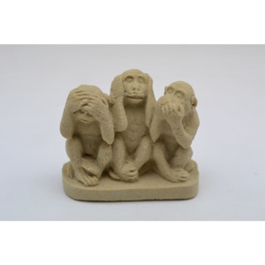 Opice - kamenná socha z pískovce