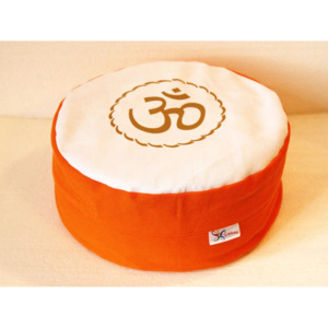 S radostí - vlastní výroba Meditační sedák óm (zafu) oranžovo bílý Velikost: ∅30 x v12 cm