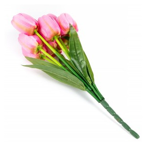 Kytice umělých tulipánů světle růžová