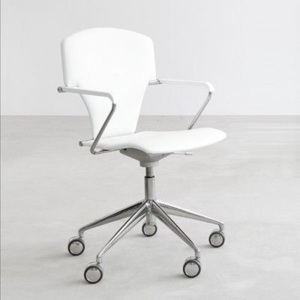 Egoa task chair - upholstered Remix 123