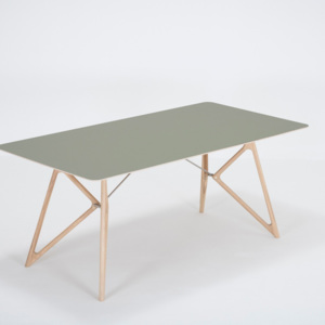 Jídelní stůl z masivního dubového dřeva se zelenou deskou Gazzda Tink, 180 x 90 cm