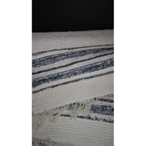 Ručně tkaný koberec 100x50 cm, béžový s modrým pruhem