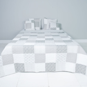Přehoz na dvoulůžkové postele Quilt 162 - 260*260 cm Clayre & Eef