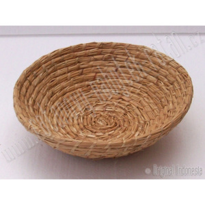Slaměná ošatka kulatá -ošatka kulatá, průměr 20 cm, výška 6 - 8 cm