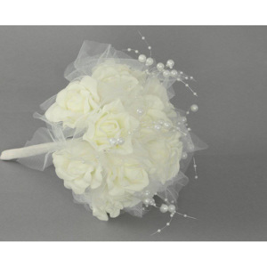Puget z pěnových růžiček do ruky, barva bílá, umělá dekorace PRZ2988 Art