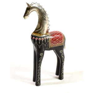 Soška koně, dřevěná, ručně malovaná, kovová hlava, černá 20x46cm