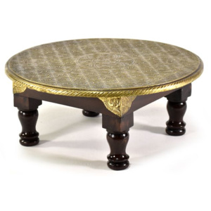 Čajový stolek z mangového dřeva zdobený mosazným kováním, 37x37x15cm
