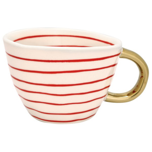 Green Gate - šálek Sally Red with Gold 350 ml (Porcelánový hrneček ruční výroby na kávu nebo čaj v červeno-bílém proužkovaném vzoru se zlatým ouškem.)