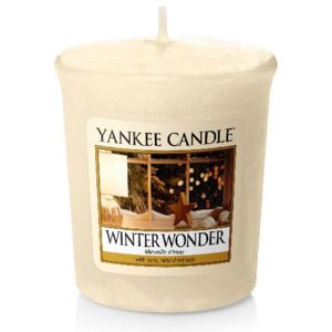 Yankee Candle - votivní svíčka Winter Wonder 49g (Okouzlující zimní kombinace šampaňského a citrusů, vanilky a stříbrné balzámové jedle. Elegantní jem