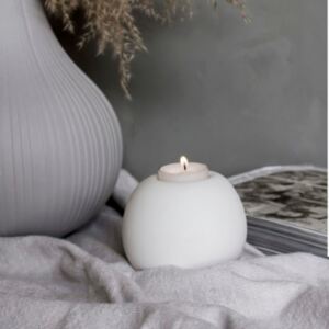 Storefactory Keramický bílý svícen Sandvik na čajovou svíčku 10 cm