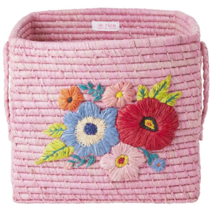 Čtvercový košík z rafie Hand Embroidered Flowers Pink