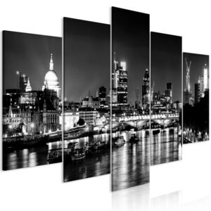Obraz Londýnská světla černobílý + háčky a hřebíčky ZDARMA Velikost (šířka x výška): 180x90 cm