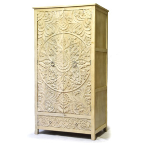 Vyřezávaná skříň bílá patina, mangové dřevo, ruční práce, 110x60x210cm
