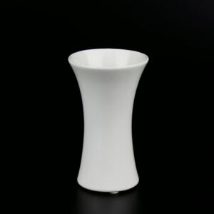 Bílá porcelánová vázička Kelly 12 cm