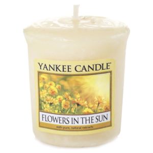Yankee Candle - votivní svíčka Flowers in the Sun 49g (Zářivá vůně sladkých květin, krásná jako procházka zahradou, zalitou sluncem. Unikátní květinová kompozice.)