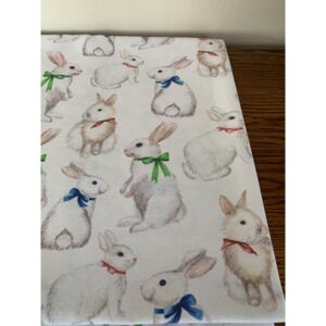 Ubrus - králíčci na bílé, 120 cm x 160 cm