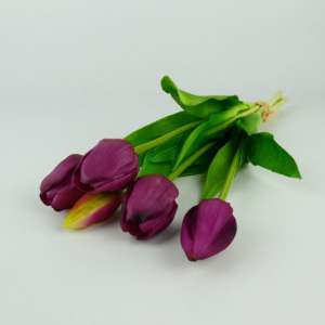 Umělé tulipány latexové tmavě fialové, svazek 5 ks