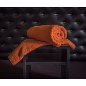 Oranžový ručník 21