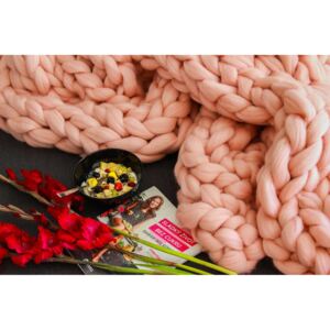 WOOLOPE Pletená merino deka - pastelově růžová 150x90 cm