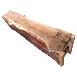 Selská lavice z masivního ořechu s přírodní patinou v designové úpravě