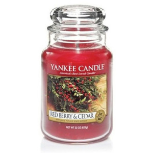 Yankee Candle - vonná svíčka Red Berry & Cedar 623g (Přivítejte zimní sezónu lahodnou sváteční vůně dortových bobulek červeného rybízu a hřejivého cedrového dřeva. Jedna z nejkrásnějších svátečních vůní, jakou kdy značka Yankee Candle nab