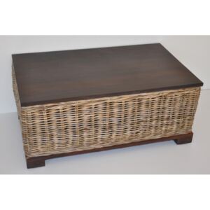 Ratanový stolek s dřevěnou deskou