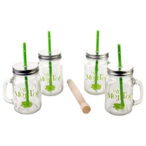 Čtyři sklenice s kovovými víčky a plastovými brčky v sadě s dřevěnou paličkou na mojito