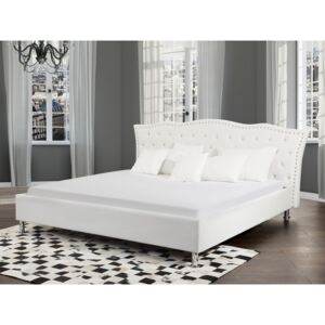 Bílá kožená postel Chesterfield s úložištěm 180x200 cm - METZ