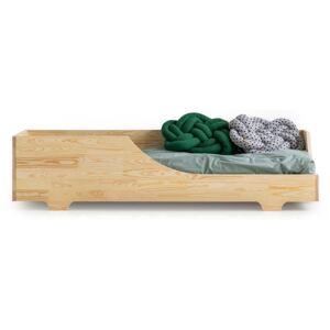 Dřevěná postel CARO