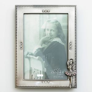 Clayre Eef Stříbrný fotorámeček ve vintage stylu 19x14