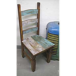 Stará Krása - Own Imports Jídelní židle s barevnou patinou ve vintage stylu