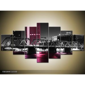 Obraz růžově nasvíceného města (F001844F210100)